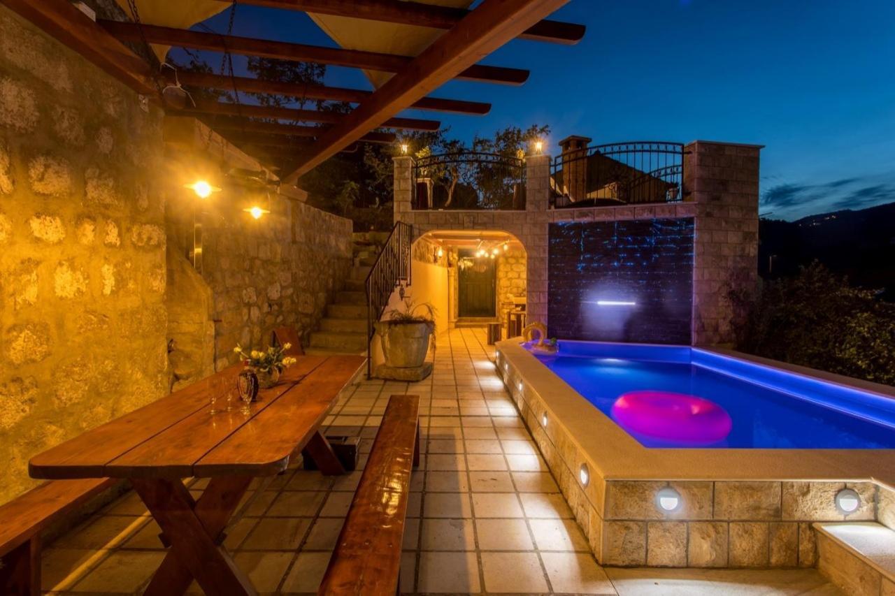 Family Friendly With A Swimming Pool Sustjepan, - 17308
